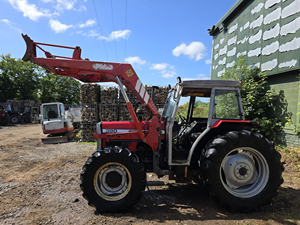 Tractor Agrícola Massey Ferguson GC1725M 4WD Nuevo y Económico, Motores de 40/50/60/85HP, Tracción en las 4 Ruedas, Incluye Bomba y Caja de Cambios - Product Image 3