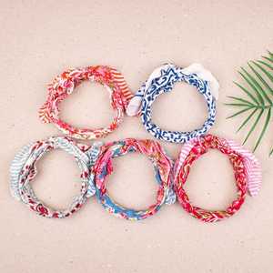 Pañuelo de Algodón Estampado a Mano, Pañuelo Reutilizable para la Cara, Juego de 5 Pañuelos de Viaje - Product Image 4
