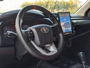 TOYOTA HILUX USATA 2017 RINNOVATA 2024 GR V4 2.7L DOPPIA CABINA 4 PORTE Benzina V6 TRASMISSIONE AUTOMATICA - Product Image 2