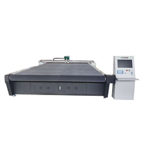 Máquina de Corte Digital CNC con Mesa de Corte para Materiales de Tapicería, Patrones Textiles y Ropa, con Certificación CE ISO, Diseño de Última Generación