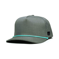 Casquettes de golf OEM ODM structurées à 5 panneaux, imperméables, haute performance laser, profil moyen légèrement incurvé, personnalisables, vierges, avec cordon