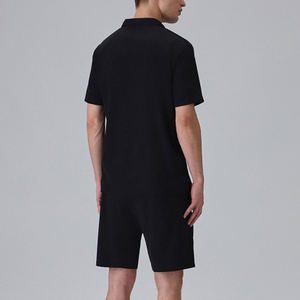 Conjunto de hombre de alta calidad con logotipo personalizado de verano para hombre con top de manga corta y pantalones cortos conjuntos de gemelos para hombre - Product Image 3