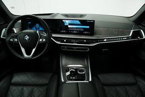 CLEAN 2024 BMW X5 XDrive40i AWD Volante a la izquierda - Product Image 2