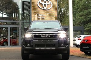 HIGHRUN - Toyota Land Cruiser 2025 Usado, Negro, Todoterreno, 2798 cc, 204 CV, Transmisión 4x4, Diésel, Sensor de Lluvia, Faros LED, en Venta - Product Image 4