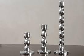 Élégant support de bougie de Noël en accent de bureau avec base en bois doré et argent avec pièce maîtresse typographique - Product Image 4