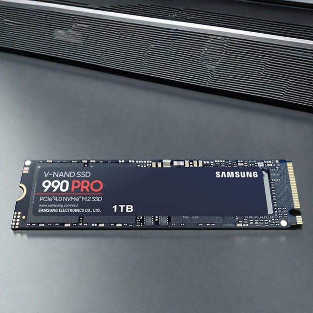 Latest for Samsung NVMe SSD Hard Disk Storage 1T/2T/4T Original 970/980/990 Series with SAS Interface for Server Applications