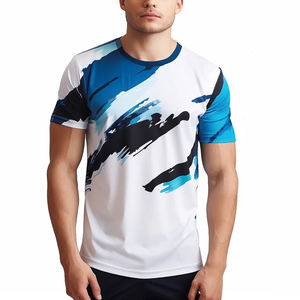 Camiseta de sublimación profesional para cuerpo atlético de corte ajustado con brazos cortos elásticos de 4 vías Impresión de logotipo personalizado - Product Image 3