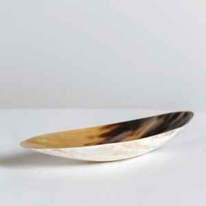 Bol en corne de buffle de meilleure qualité fait à la main couleur de corne naturelle ustensiles de cuisine ronds profonds respectueux de l'environnement par l'artisanat en croissant - Product Image 3