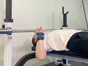 Vente en gros à bas prix sangles de levage d'entraînement de gymnastique adultes crochet et boucle hommes femmes Anime puissance poignet soutien orthèse et enveloppes unisexe - Product Image 6