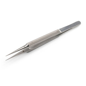 คีมจับขนาดเล็กแบบมืออาชีพ ผลิตจากสแตนเลสสตีล สำหรับการผ่าตัด ได้รับการรับรองมาตรฐาน CE จากบริษัท ENGR TRADERS CO. รับประกัน 1 ปี - Product Image 4