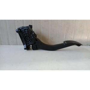 แป้นคันเร่ง PEUGEOT 3008 ซีรีส์ (16>23) รุ่น 9836042080 YHZ - Product Image 2