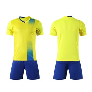 Vêtements de sport décontractés respirants à séchage rapide pour hommes Chemise d'entraînement de football à manches courtes imprimée sur mesure pour la compétition - Product Image 1