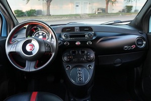 Fiat 500e 2015 Usado en Buen Estado, Motor Eléctrico Único - Product Image 2