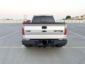 Ford Raptor Usato 2012 Specifiche GCC 135.000 km 499 CV 5 Posti 8 Cilindri Guida a Sinistra Carburante Benzina Trasmissione Automatica - Product Image 6