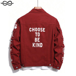 Chaqueta vaquera con bolsillo y solapa gráfica con eslogan para hombre, Chaqueta de algodón de manga larga con diseño rasgado y bolsillo con botones - Product Image 4