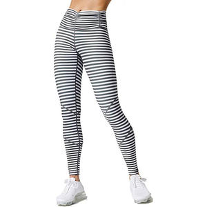 Mallas de yoga sublimadas para mujer, mallas de compresión para mujer, mallas de yoga transpirables y cómodas, tamaño y diseño personalizados - Product Image 3