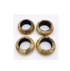 Servilletero con diseño de resina de hueso, servilletero con diseño de mesa con forma múltiple y redonda al mejor precio - Product Image 1