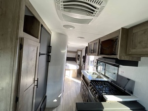 Autocaravana Usada Heartland Pioneer RD210 del 2022 - Product Image 3