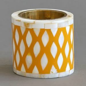 Hueso indio y MDF Bakhoor Tendencia Diseño de pez único Incrustación de hueso Incienso de madera Personalizado Ramadán Especial y Eid Especial - Product Image 1