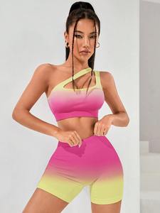 Conjunto moderno de yoga para mujer, camisa corta negra ajustada con pantalones largos de pijama, ropa de entrenamiento sin costuras - Product Image 3