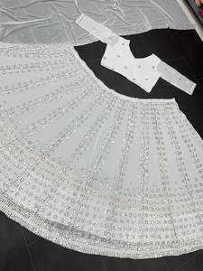 Miroir design attrayant travail blanc Lehenga Choli pour les femmes broderie et séquence travail Lehenga mariage traditionnel indien - Product Image 4