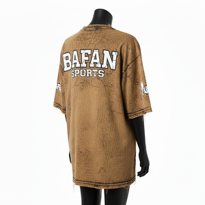 Camiseta de Algodón Extra Grande para Mujer, Lavada al Ácido, Suave y Transpirable, Estilo Desgastado Marrón, con Logotipo de Parche Personalizado Serigrafiado - Product Image 5