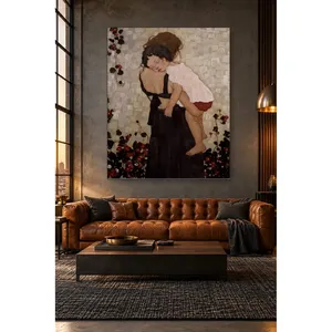Impression sur toile : Mère Fida portant un enfant endormi sur son épaule - Product Image 4