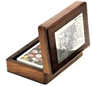 Caja de Madera para Cartas de Juego Estilo Vintage |   Trabajo Artesanal de Calidad |   Ofertas de Venta al Por Mayor - Product Image 1