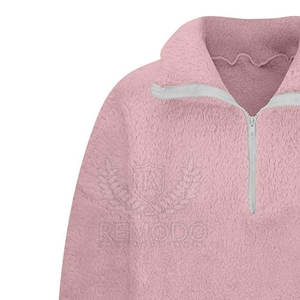 Sudadera Casual de Sherpa para Mujer con Cuello Alto y Logotipo Frontal - Suéter Cálido y Cómodo para Invierno y Otoño - Product Image 6