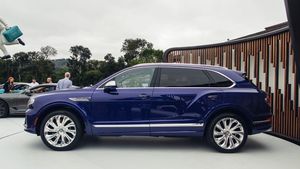 SUV de lujo EWB Mulliner 2024 usado de primera categoría con distancia entre ejes extendida (especificaciones personalizadas) - Product Image 1