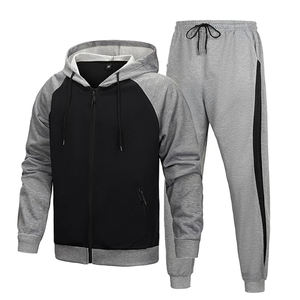 Chándal con capucha de moda para hombre con logotipo personalizado OEM, chándal sólido de dos piezas de nailon y poliéster para la primavera, precio al por mayor - Product Image 5