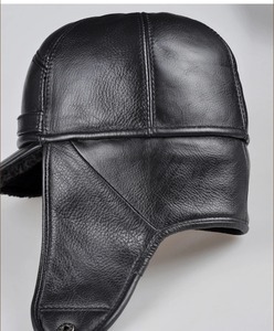 RY0201 Sombrero de protección auditiva cálido de invierno para hombre Piel sintética de cuero genuino Tamaño ultra grande 54-62cm Gorros de invierno de estilo informal - Product Image 2