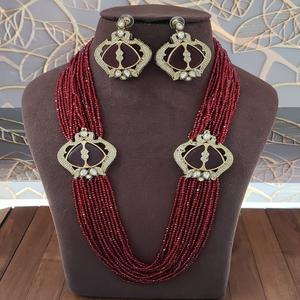 AD Brass Hydro Beads Long Mala Set Diseño único de lujo Mala con pendientes Alta calidad con acabado Premium Ideal para ropa de fiesta - Product Image 1