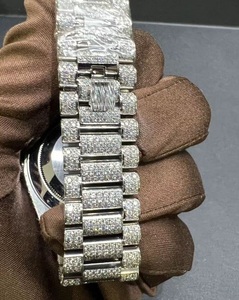 Iced OUT VVS Moissanite สแตนเลส46มม. 30bar กันน้ำได้นาฬิกา M228236 DayDate สีขาว - Product Image 5