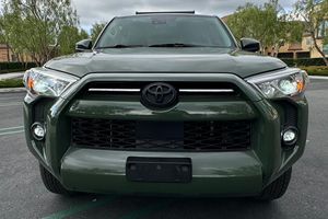 USADO LHD/RHD 2021 T O Y O T A 4RUNNER TRAIL EDITION 4X4 - Product Image 2
