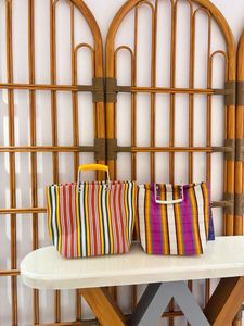 Bolsas de compras reutilizables a rayas tejidas de PP de nailon reciclado, logotipo de Color personalizado ecológico, uso promocional, cierre de cremallera, India - Product Image 4