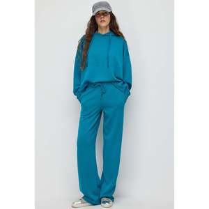 Pantalones Deportivos de Mujer de Pierna Ancha, Cintura Ajustable, Tacto Suave, 100% Poliéster - Product Image 3