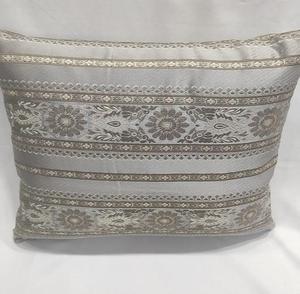 Wholesale Modern Jacquard Fabric Cushion Cover Light Luxury Creamy Colored <b>Pillow</b> Cases Comfortable Creamy Colored <b>Pillow</b> - Product Image 4