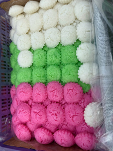 Gâteau de farine de blé cuit à la vapeur / Gâteau vietnamien en nid d'abeille surgelé au lait de coco Dessert cuit à la vapeur Fabricant de marques privées - Product Image 6