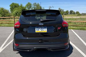 Excellent état, Ford Focus ST d'occasion 2018 - Product Image 1