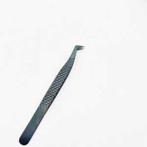 Pinzas de punta de fibra alta con logotipo personalizado, extensión de pestañas, volumen de bota, pinzas de extensión de pestañas negras, cuidado personal sostenible - Product Image 2