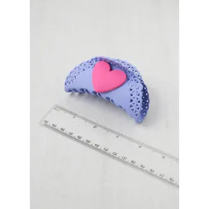 A3shop Pince à cheveux en forme de cœur avec mâchoire arrondie pour le coiffage - Product Image 2