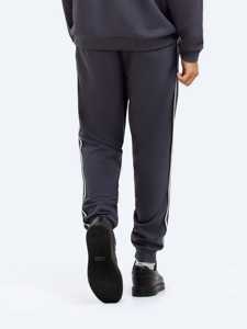 Venta al por mayor OEM logotipo personalizado azul marino oscuro cremallera chándal para hombres manga completa ajuste cómodo perfecto para ropa casual y deportiva - Product Image 4