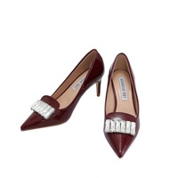 Femmes Printemps et Automne Nouvelle Mode Fête Femmes Cuir Véritable Talons Hauts Tempérament Grand Rivet Pointu Mince Stiletto Pompes
