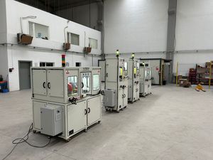 เครื่องตัดและกำหนดขนาดโพลียูรีเทนแบบหมุนอัตโนมัติความแม่นยำสูง AREN สำหรับสายการประกอบ (380V) - Product Image 5