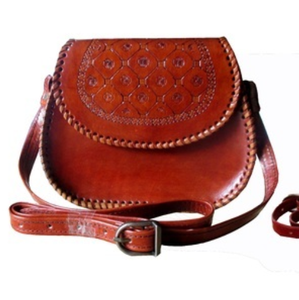 Sac en cuir marocain Vintage fait à la main, sac à bandoulière en cuir dur brun réglable à poignée unique pour femmes - Product Image 1