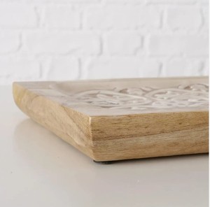 Ensemble de 2 plateaux sculptés à la main artistiques en motif marguerite beige et blanc: bois de manguier, sans danger pour le service et la décoration à bas prix - Product Image 5