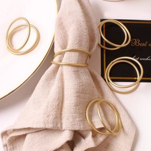 Material de latón dorado puro de alta calidad decoración del hogar mesa de comedor decoración servilletero elegante redondo - Product Image 3