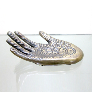 Escultura de Lujo Antigua de Aluminio con 3 Anillos Metálicos, Diseño de Cadena Niquelada para Decoración del Hogar - Product Image 6
