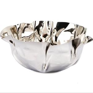 Bol décoratif élégant de forme antique en argent Accent de décoration intérieure intemporelle pour table à manger, cuisine et affichage d'Inde - Product Image 4